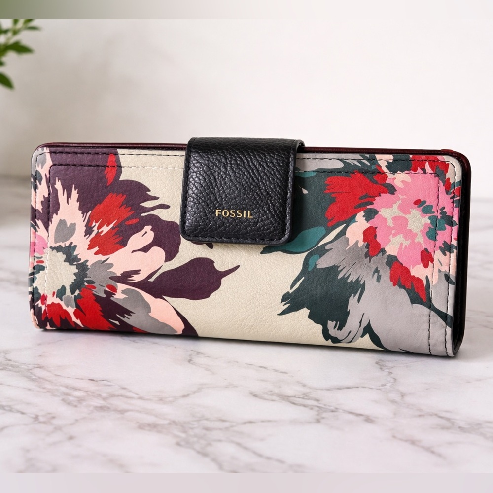 Fossil Floral Leather Tab Wallet Clutch NWOT Black Multicolor Snap Zip